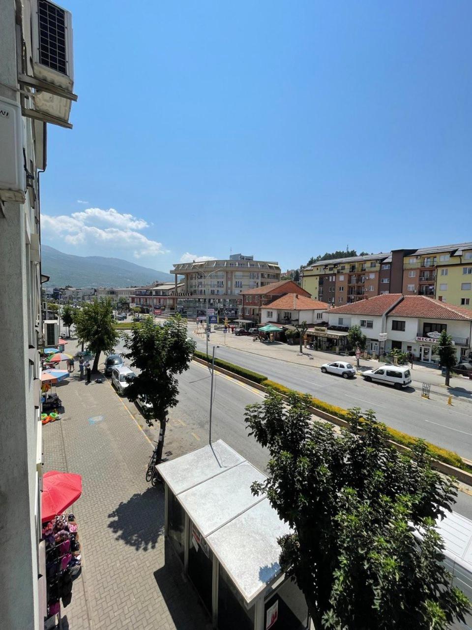 Snezana Apartment Ohrid Ngoại thất bức ảnh